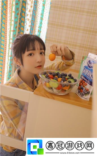 蜜絲婷大草莓和小草莓對(duì)比：色澤、質(zhì)感與持久度-誰(shuí)才是真正王者！