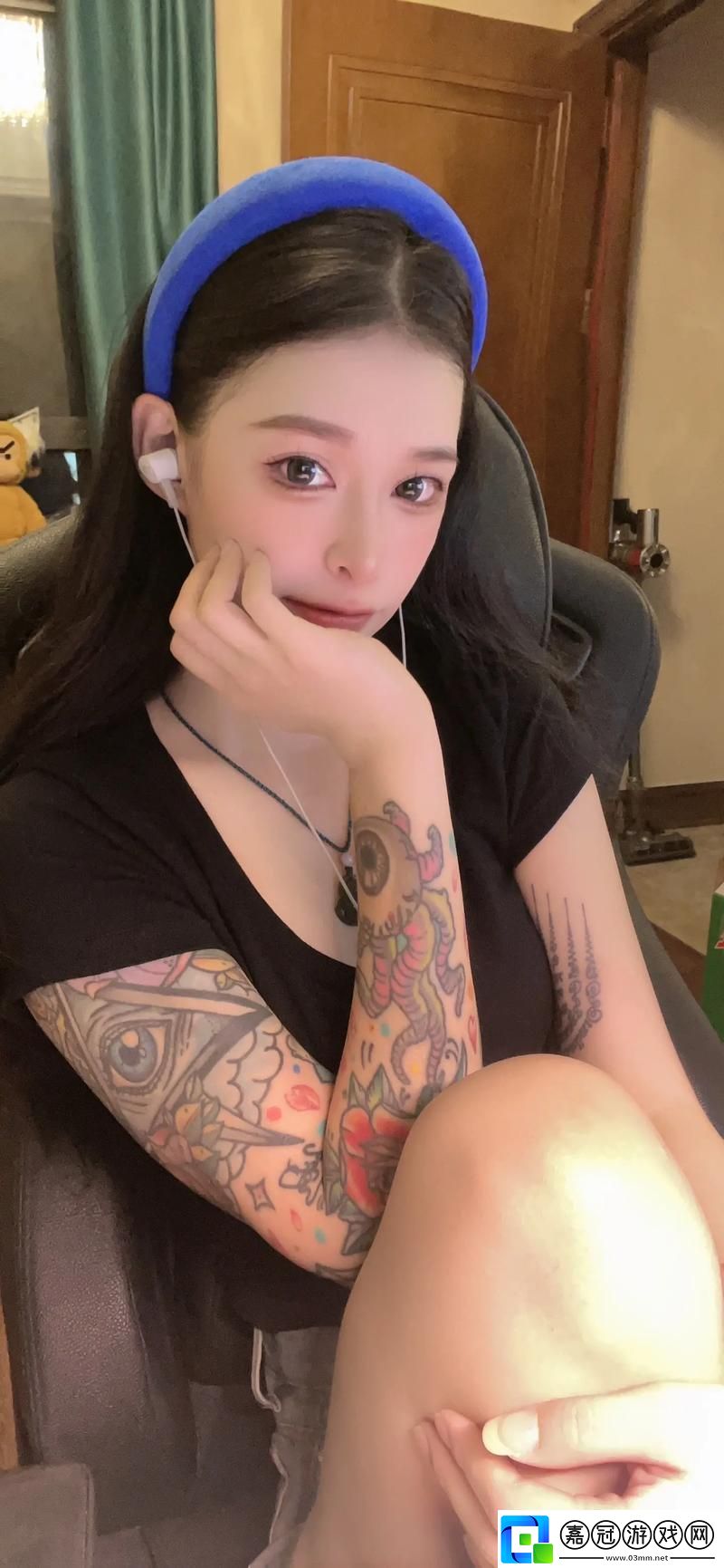 CSGO女神-掀起熱議狂潮：槍戰游戲界的粉色風暴