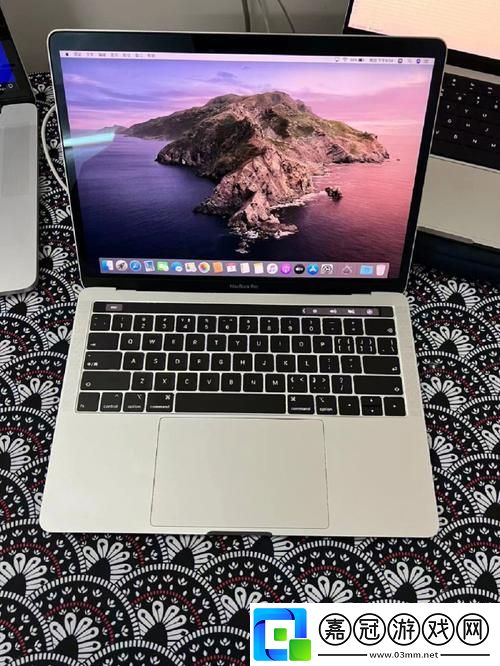 18歲MacBook-Pro-創紀錄的‘青春’傳奇！