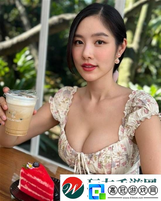 讓人移不開視線的泰國中文老師