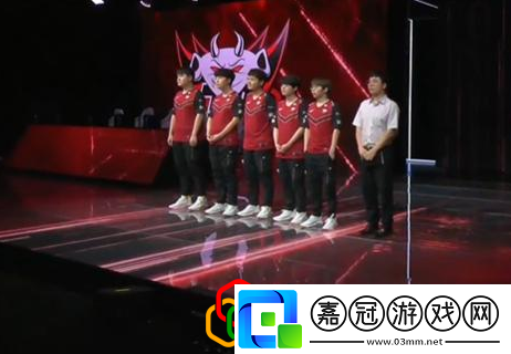 Doinb離開FPX之后FPX戰隊下一個中單會是誰FPX戰隊是否會重組