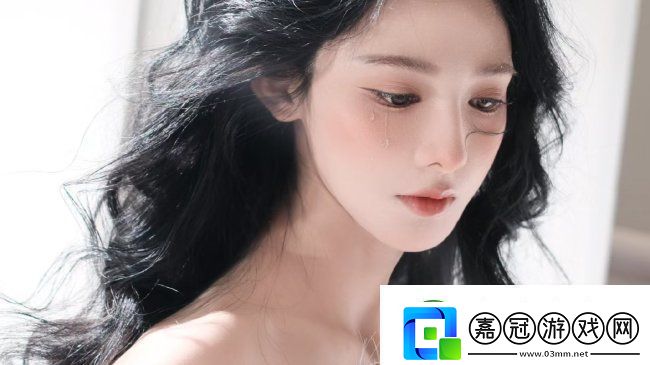 彭小苒穿白色紗裙似天使雪膚烏發清純動人
