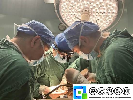 成都醫生應用DeepSeek!AI輔助高難度手術