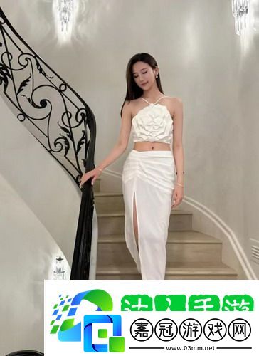 蜂腰翹臀的韻母，網友：曲線動人，魅力無限，令人心馳神往的完美身姿！
