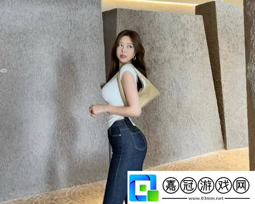 偷偷在線觀看免費(fèi)高清電視劇暢享無限精彩網(wǎng)友：你絕對(duì)不能錯(cuò)過！